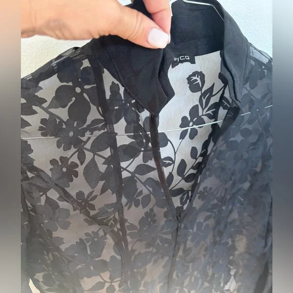 Boutique Organza Elegant Black Floral Sheer Women's blouse bodysuit - Picture 5 of 6